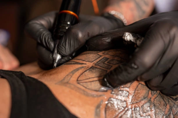 How Custom Tattoos Differ From Flash Tattoos in Santa Fe, NM